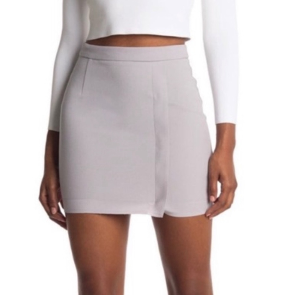 Topshop Crepe Mini Skirt Sz US 6 Grey